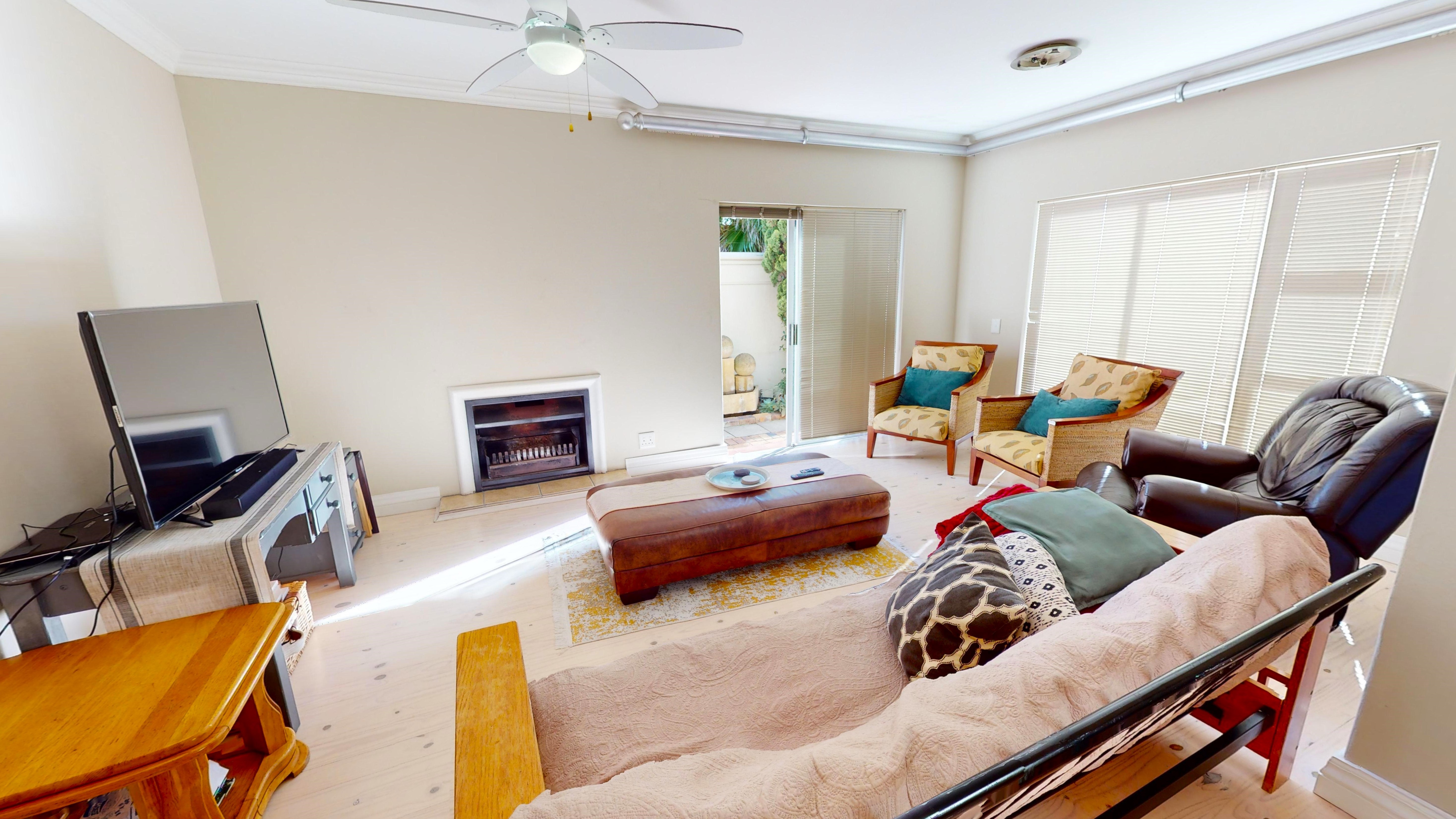 3 Bedroom Property for Sale in Lochnerhof Western Cape